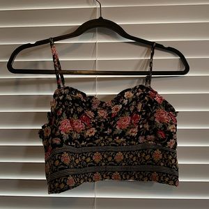 Floral crop top with ruffled edge